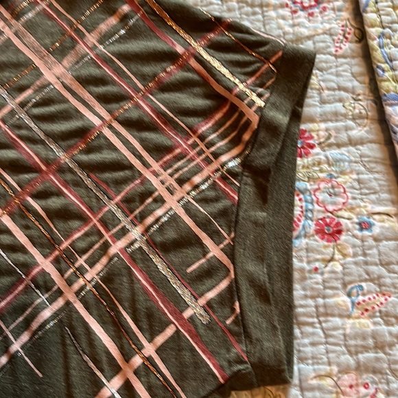 Apt. 9 Short Sleeve Top - Picture 5 of 9